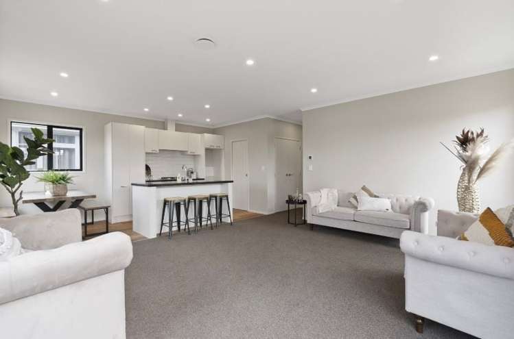 112a Broadway Waitara_6