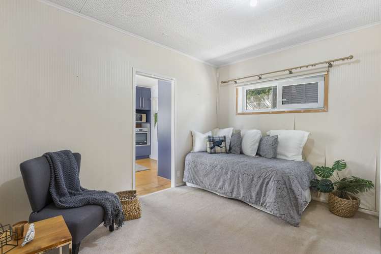 13 Arthur Crescent Hauraki_14