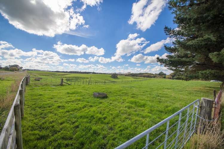 473 Lees Road Feilding_11