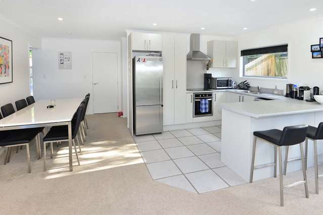 45a William Bayes Place Red Beach_1