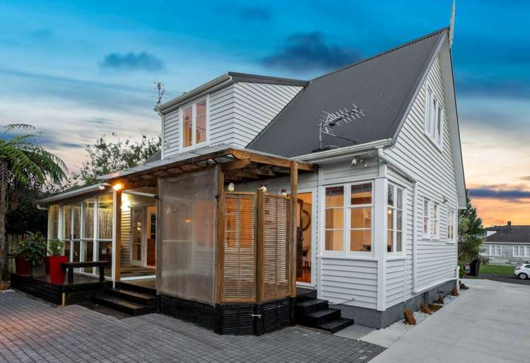 31 Preston Avenue Mt Albert_18