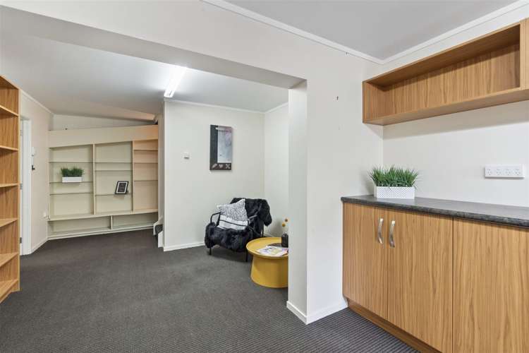 1030 River Road Queenwood_19