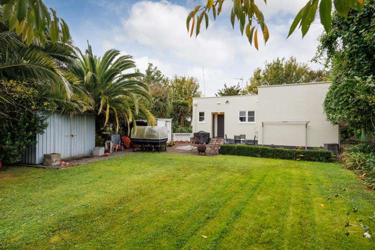 70 Savage Crescent_5