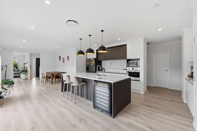 17 Smithson Street Milldale_1