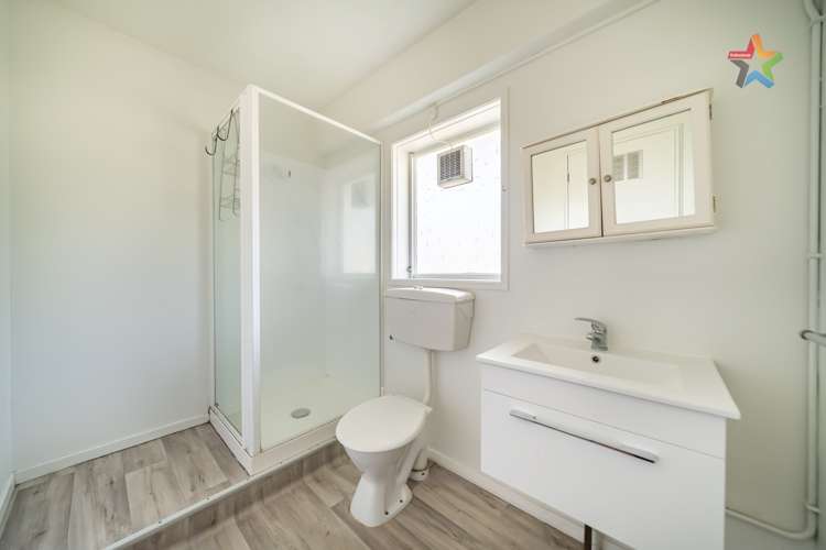 3/23 Britannia Street Petone_6