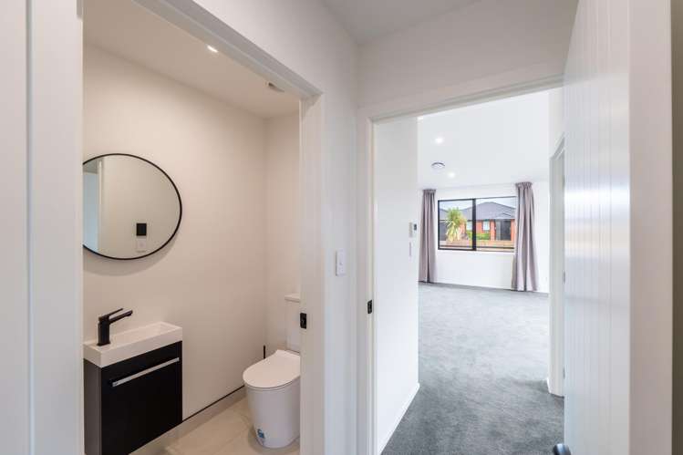 97 Hoffman Court Waikiwi_9