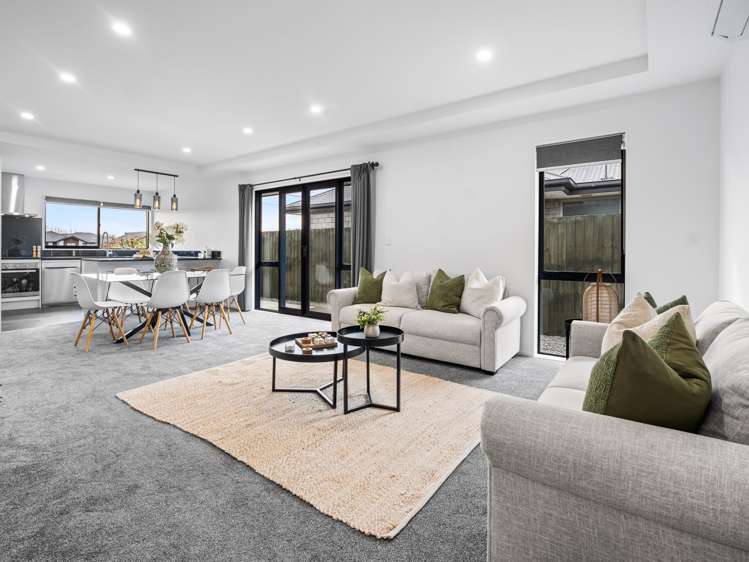 5 Gallop Lane Yaldhurst_4