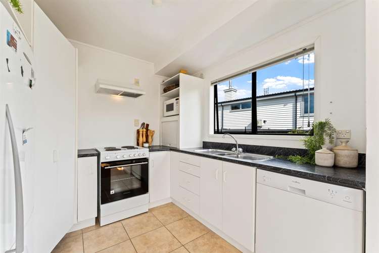 17 Caroline Heights Omaha_6