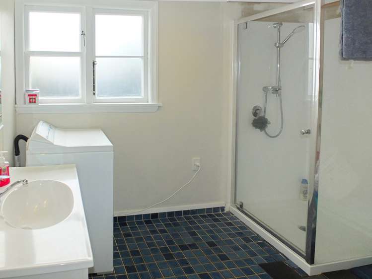 4 Andresen Street Foxton Beach_16