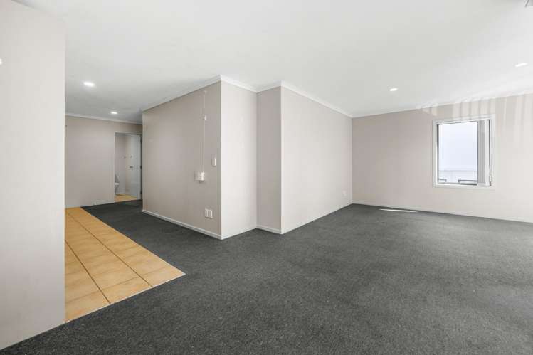 2D/1 Wadier Place Henderson_19