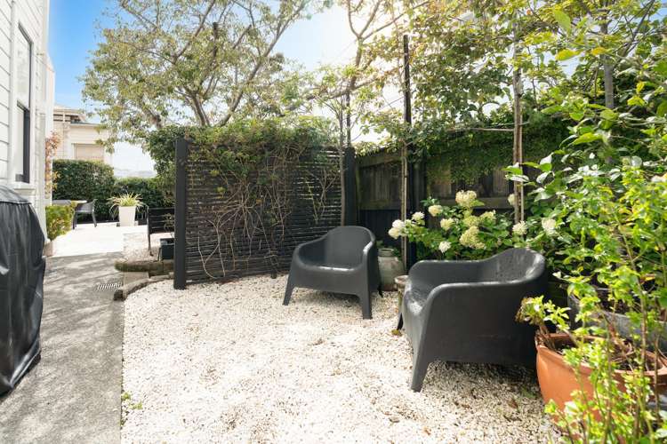 18 Austin Street Mount Victoria_26