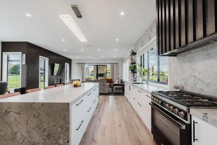 275 Racecourse Road Cambridge_5