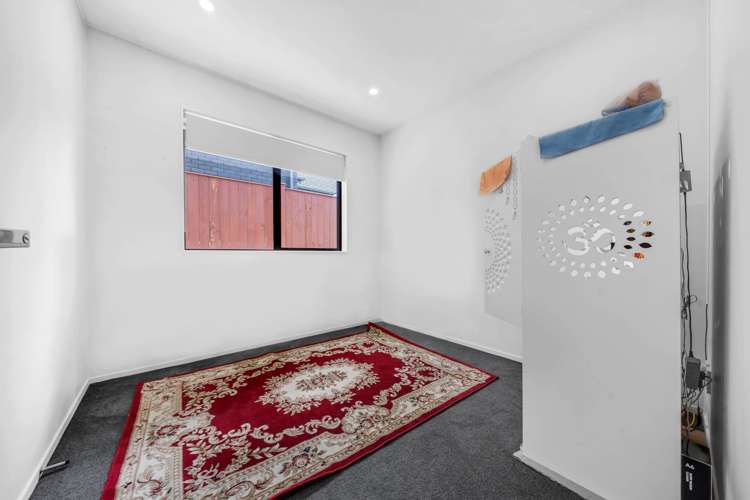2 Rarangi Mai Lane Karaka_16
