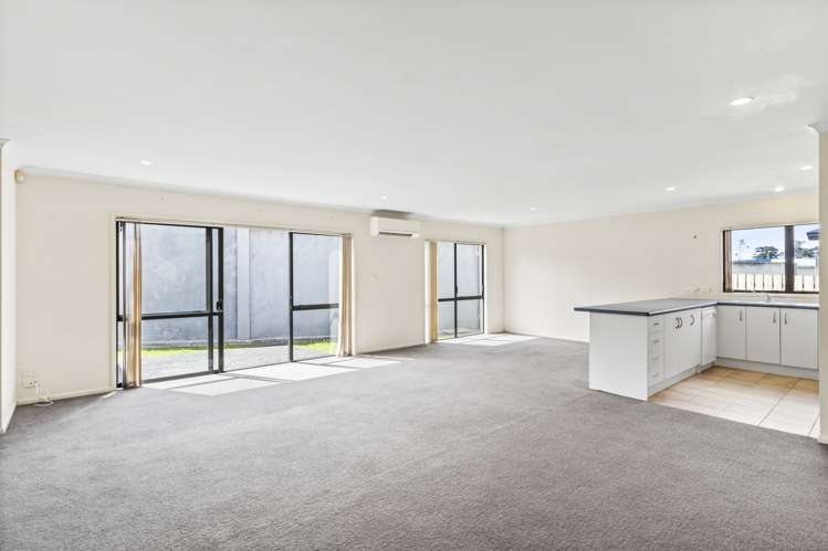 92 Bluebird Crescent Unsworth Heights_1