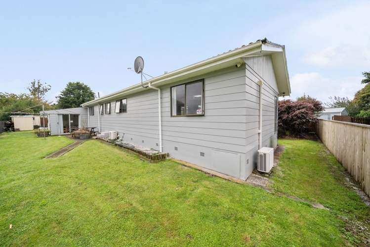 3 Brookdale Drive Ngongotaha_21