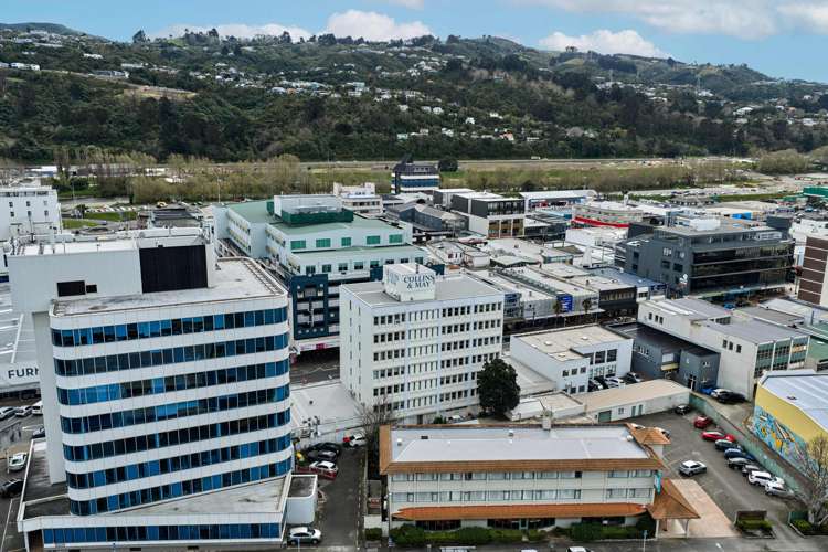 44 Queens Drive Hutt Central_12