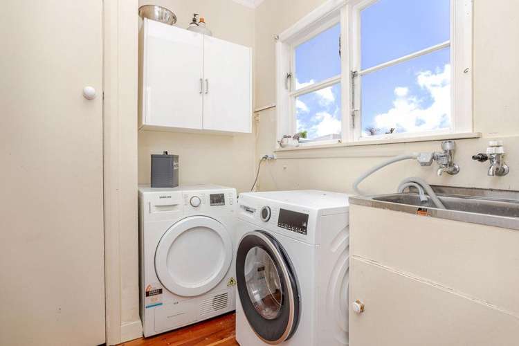 38 Queen Street Dannevirke_18