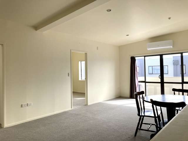 16/28 Torrens Road Pakuranga Heights_2