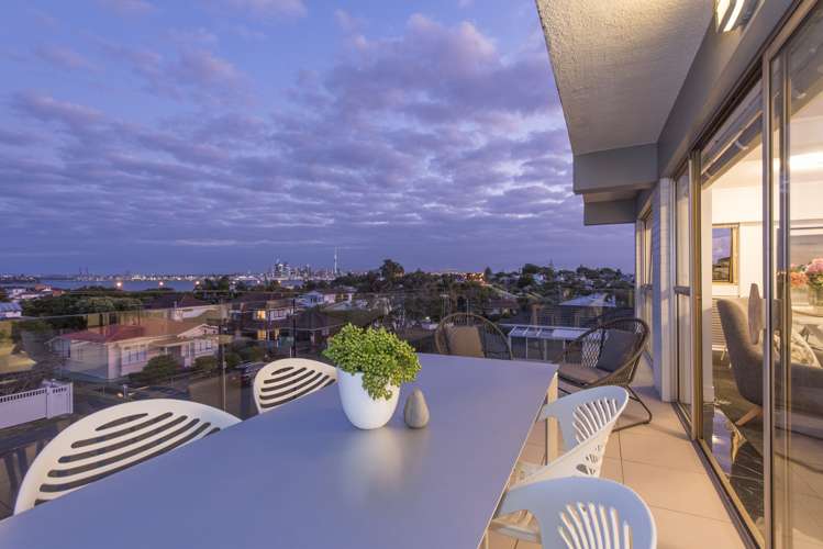5/6 Bruce Street Northcote Point_9