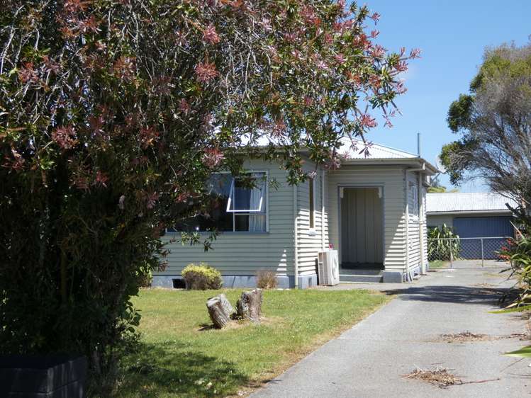 191 Stafford Street Hokitika_15