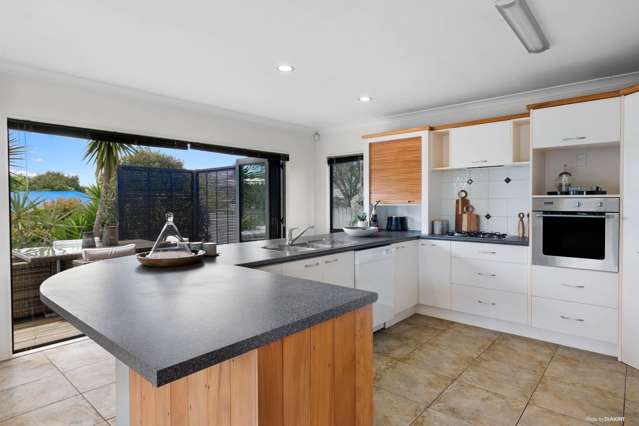 33 Isabella Drive Pukekohe_4