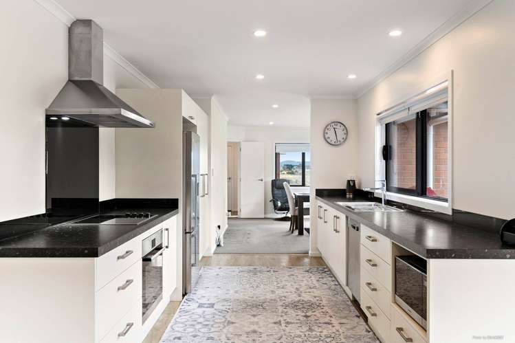 10 Trosk Place Waiuku_9