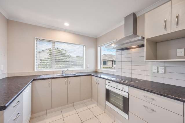 6 Blythfield Place Taradale_2