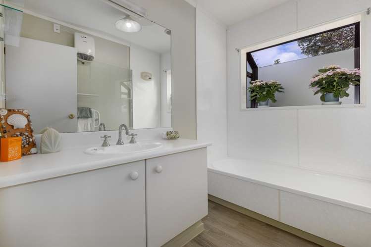 69 Kotare Street Waikanae_12