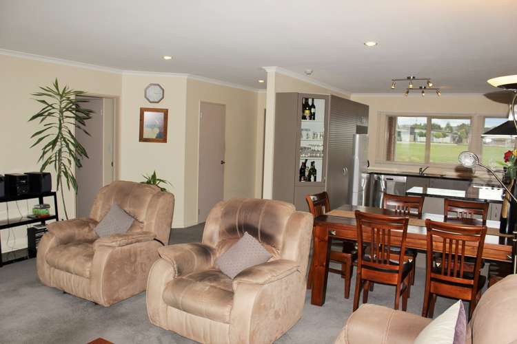 13 Wet Jacket Place Te Anau_9