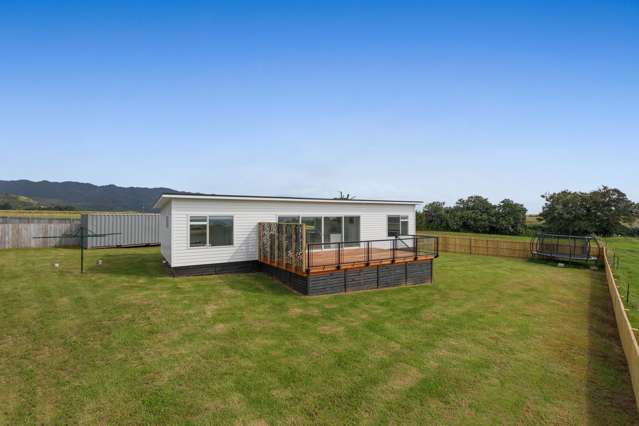 24 Rawinia Place Te Kaha_2