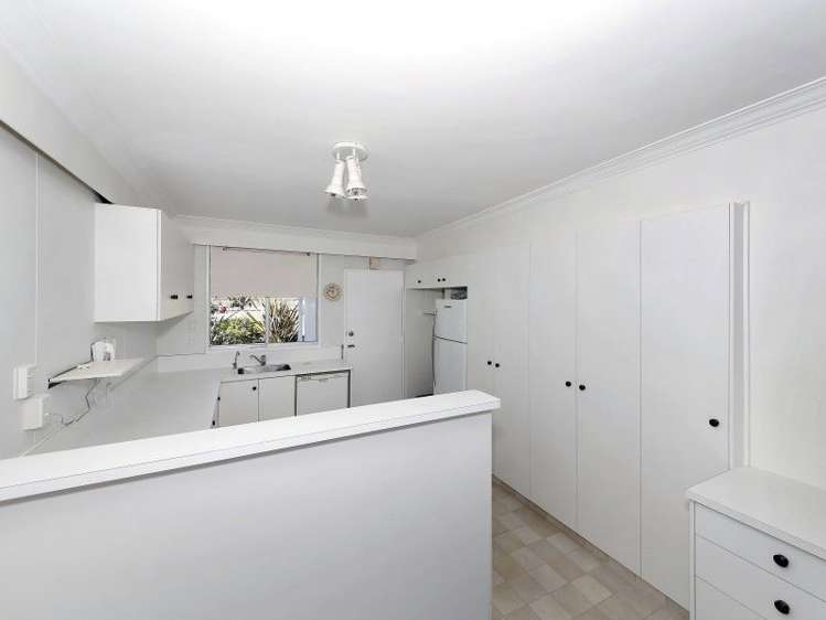 2/29 Waikawa Road Picton_8