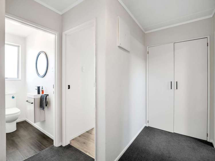 23 Charles Street Weston_28