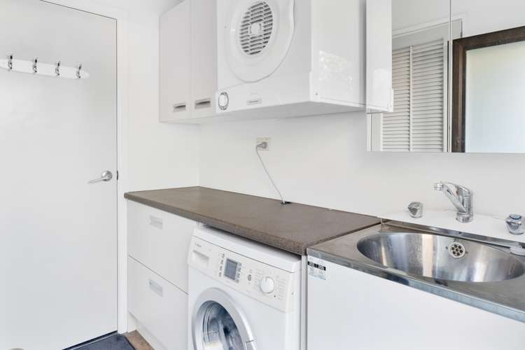 454 Suffolk Road Stoke_16