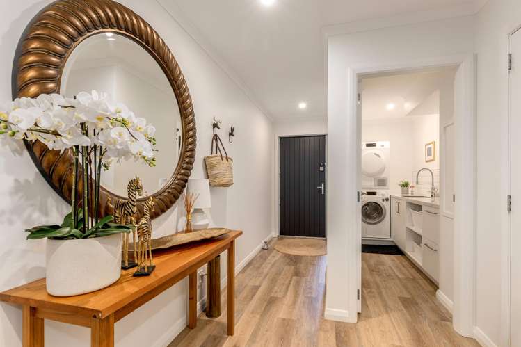 1 Lucern Lane Petone_10