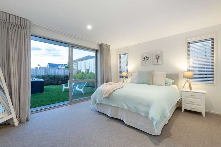 138 Puhirake Crescent Pyes Pa_8