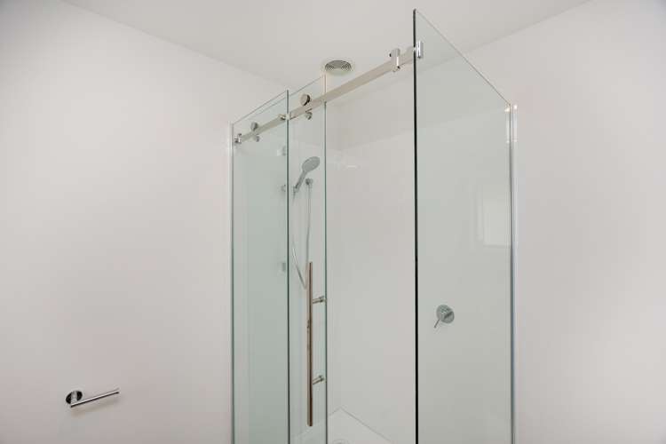 9 Rayner Lane Marton_8