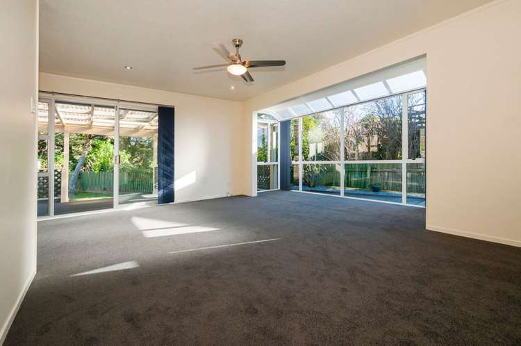 7 Greenwich Grove Stokes Valley_1