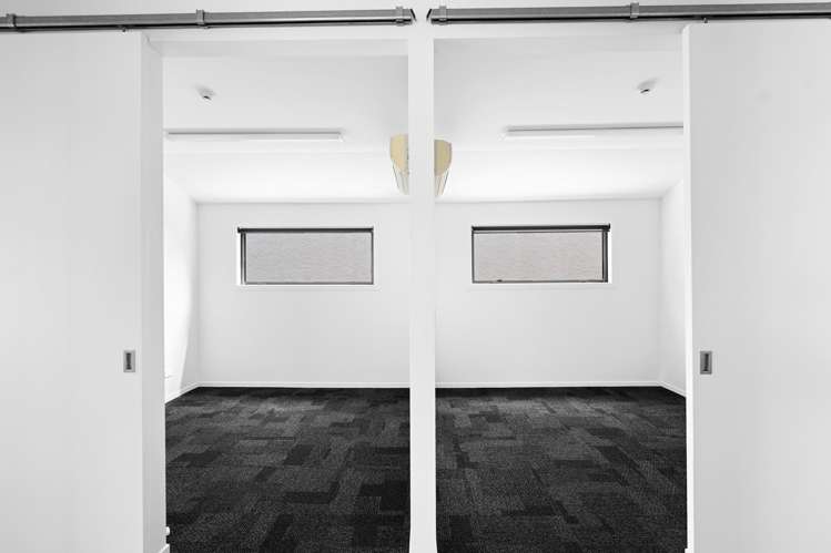 C and D/26 Liverpool Street Hamilton Central_5