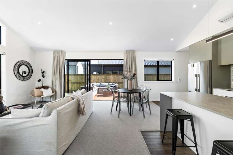 13 Friesian Close Jacks Point_6