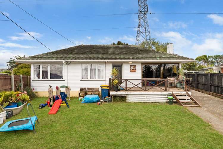 23 Bedford Street Te Atatu South_11