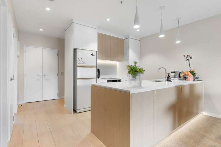 106/4 Bute Road Browns Bay_5