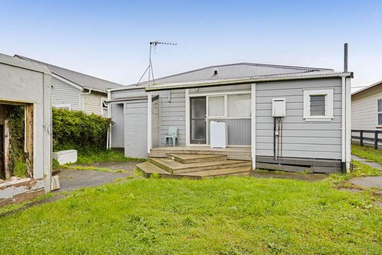 18 Vogel Street Hawera_11