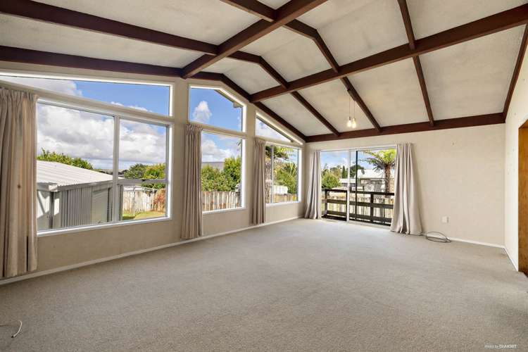 113 Kitchener Road Waiuku_2