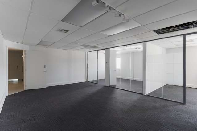 19 Great South Road Epsom_3