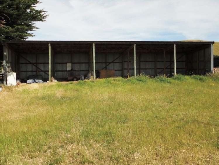 160 Millers Road Gebbies Valley_5