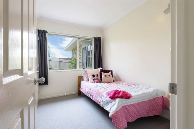 49 Castlefinn Drive Manurewa_11