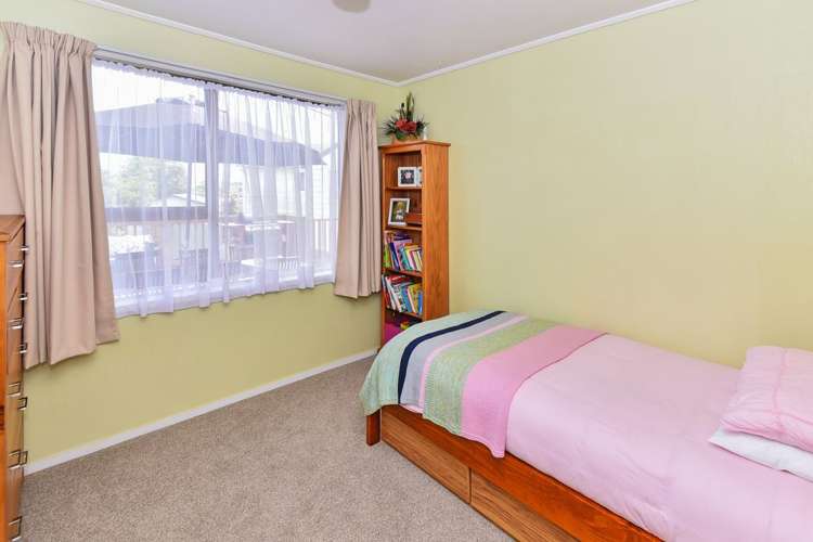 17 Rotoma Rise Clover Park_8