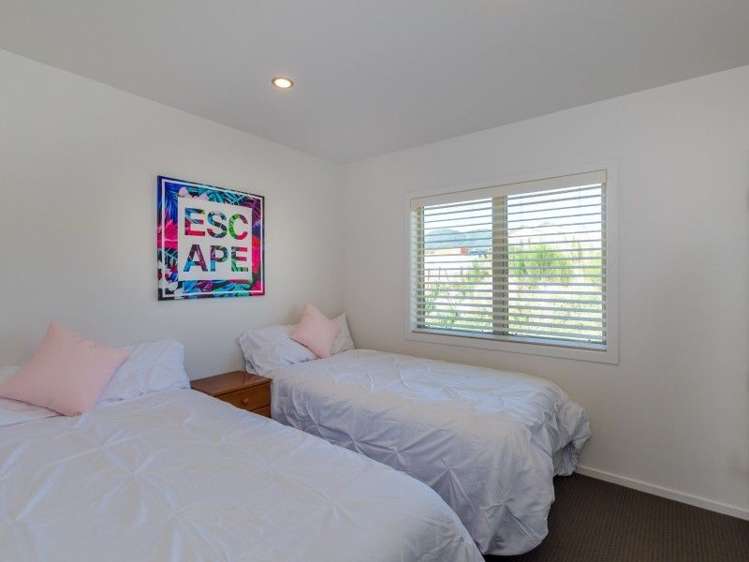 27 Botanical Heights Drive Waipahihi_9