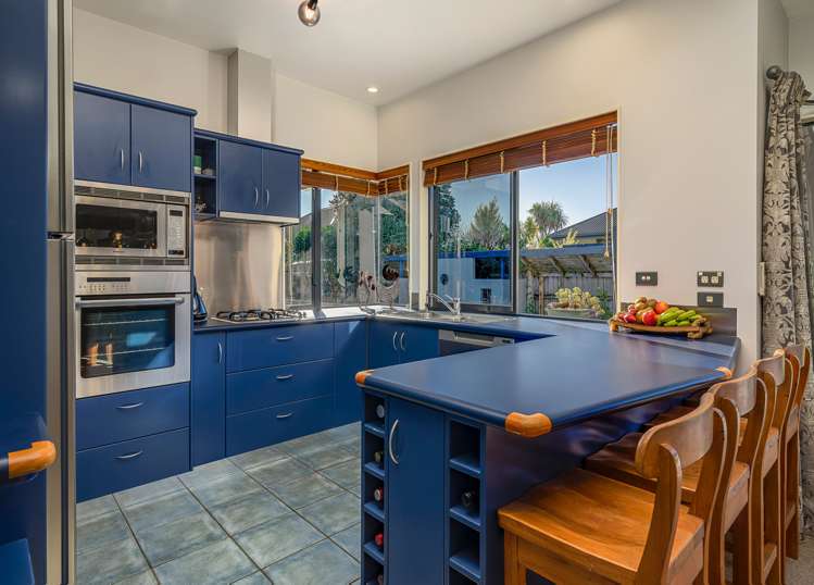 137 Aldinga Avenue Stoke_11