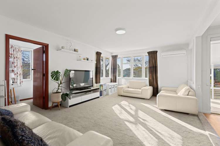 15 Robin Street Burwood_3